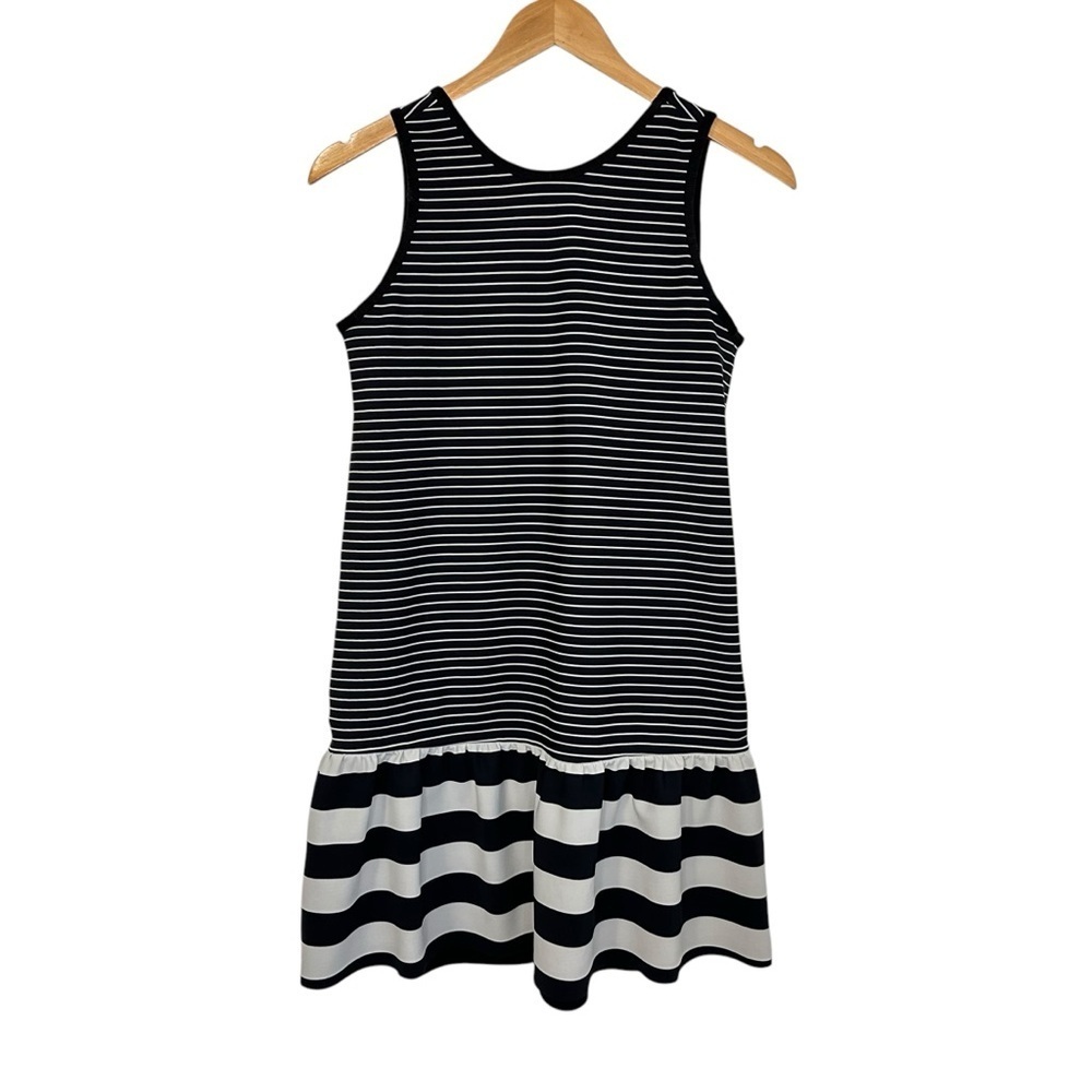 Lululemon Womens Both Ways Dress Size Stripe Black Reversible 6? Sleeveless - Picture 5 of 13